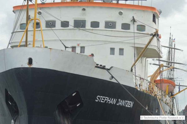 Eisbrecher Stephan Jantzen